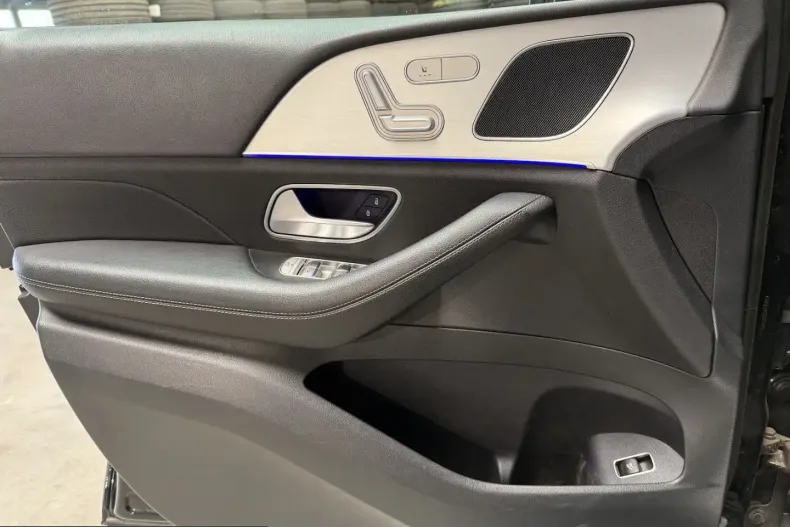 Mercedes-Benz GLE 300 (Clasa GLE) din 2023 cu 56.389 km - oferta MER204304 - foto 7