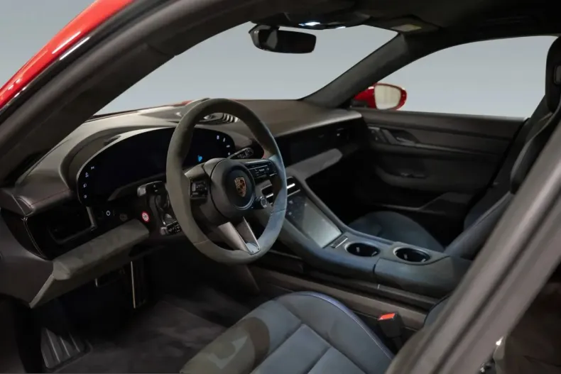 Porsche Taycan din 2023 cu 28.100 km - oferta POR204308 - foto 4