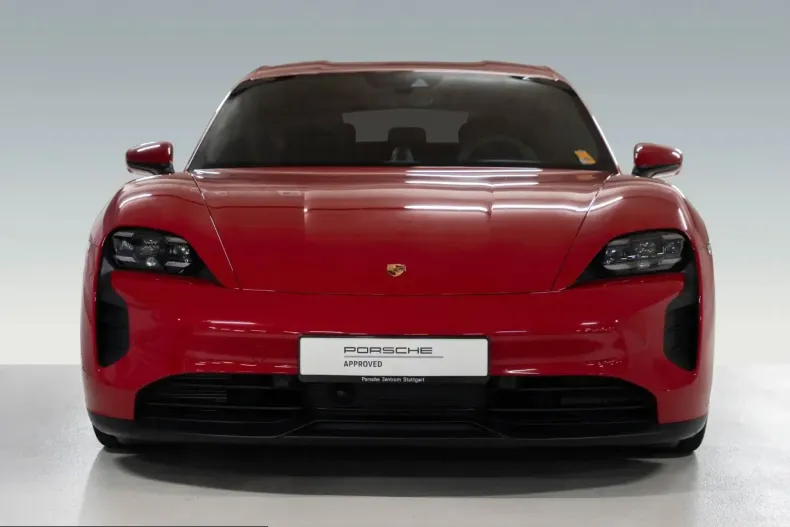 Porsche Taycan din 2023 cu 28.100 km - oferta POR204308 - foto 8