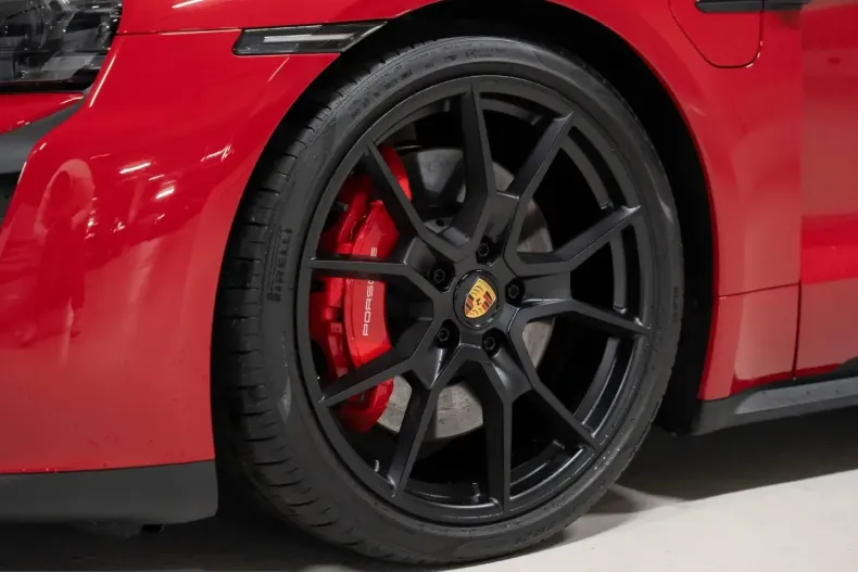 Porsche Taycan din 2023 cu 28.100 km - oferta POR204308 - foto 14