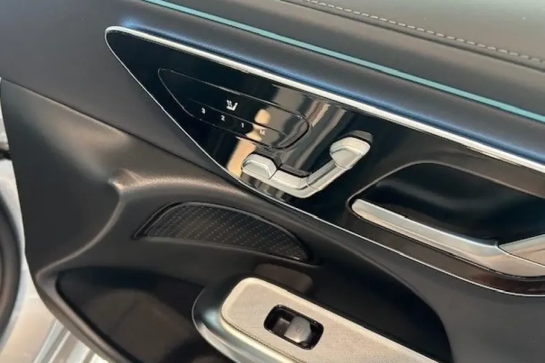 Mercedes-Benz E 450 (Clasa E) din 2024 cu 11.815 km - oferta MER204314 - foto 11