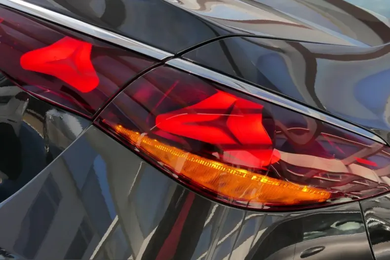 Mercedes-Benz E 200 (Clasa E) din 2024 cu 3.342 km - oferta MER204316 - foto 19