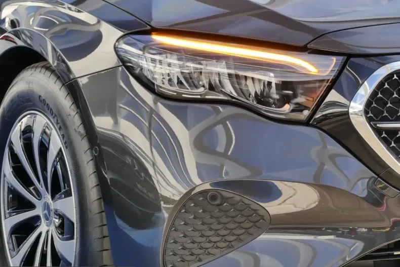 Mercedes-Benz E 200 (Clasa E) din 2024 cu 3.342 km - oferta MER204316 - foto 21