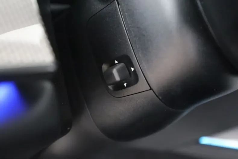 Mercedes-Benz E 400 (Clasa E) din 2025 cu 12.014 km - oferta MER204317 - foto 25