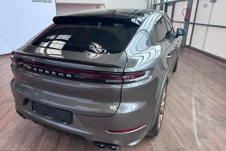 Porsche Cayenne din 2024 cu 35.500 km - oferta POR204318 - foto 5