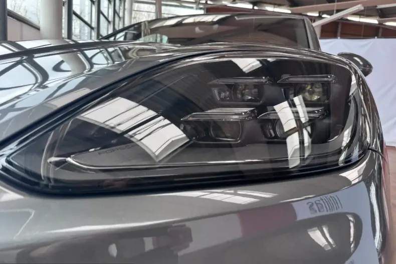 Porsche Cayenne din 2024 cu 35.500 km - oferta POR204318 - foto 7