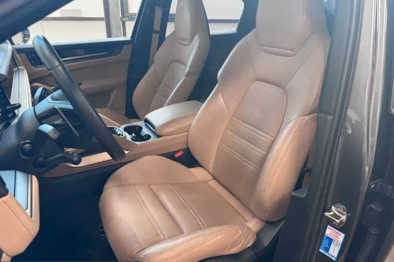 Porsche Cayenne din 2024 cu 35.500 km - oferta POR204318 - foto 13