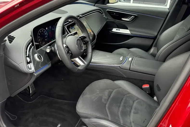 Mercedes-Benz E 300 (Clasa E) din 2025 cu 12.112 km - oferta MER204322 - foto 8