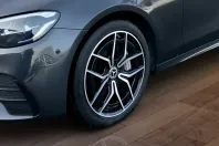 Mercedes-Benz E 300 (Clasa E) din 2022 cu 35.600 km - oferta MER204323 - foto 3