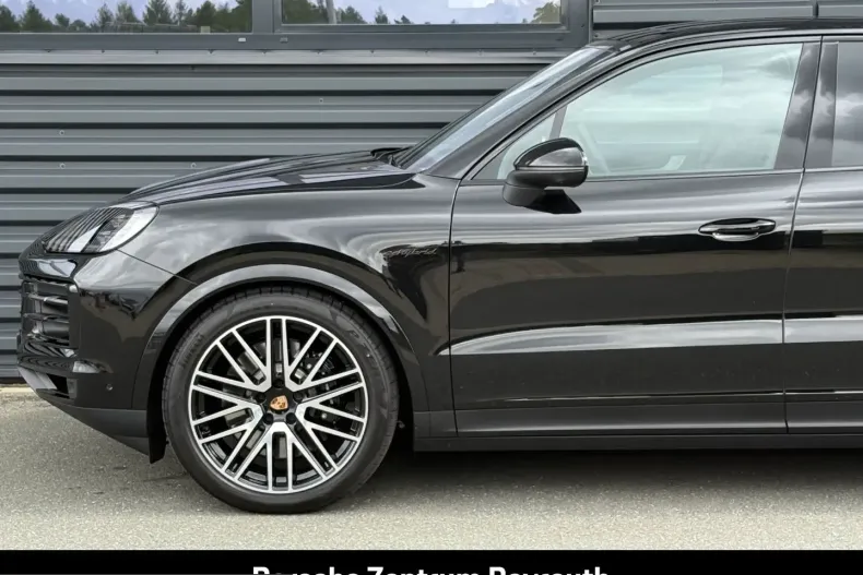 Porsche Cayenne din 2025 cu 14.900 km - oferta POR204324 - foto 8