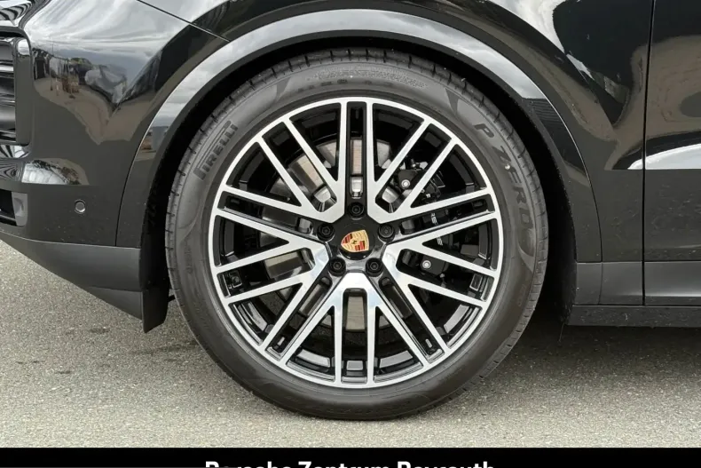 Porsche Cayenne din 2025 cu 14.900 km - oferta POR204324 - foto 9