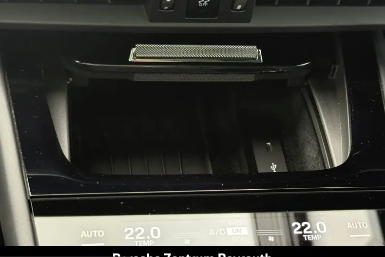 Porsche Cayenne din 2025 cu 14.900 km - oferta POR204324 - foto 19