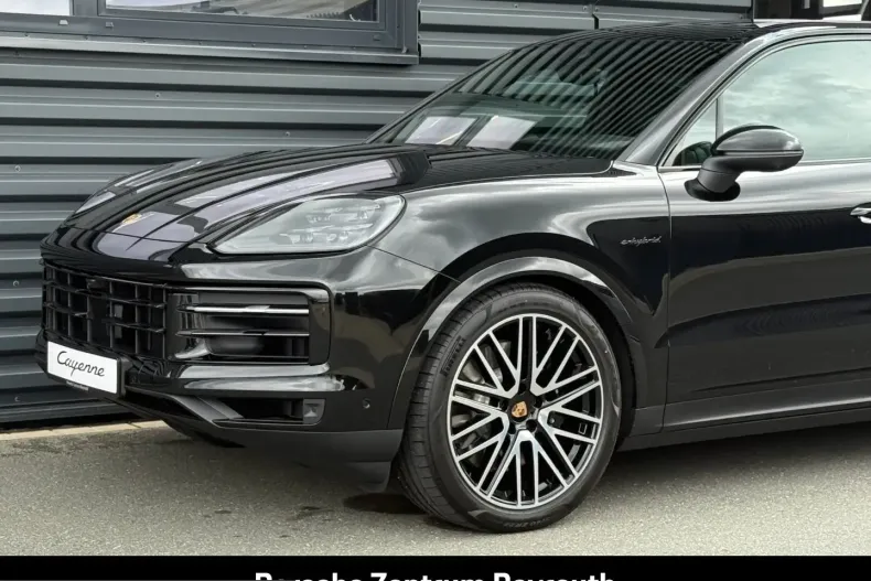 Porsche Cayenne din 2025 cu 14.900 km - oferta POR204324 - foto 31