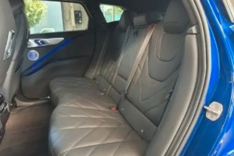 BMW XM (Seria X) din 2024 cu 16.843 km - oferta BMW204332 - foto 5