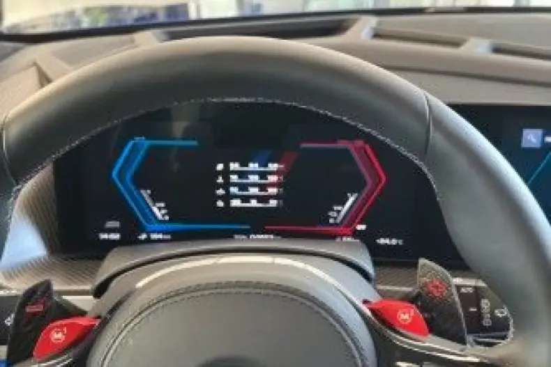 BMW XM (Seria X) din 2024 cu 16.843 km - oferta BMW204332 - foto 8