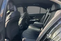 Mercedes-Benz E 200 (Clasa E) din 2025 cu 13.028 km - oferta MER204333 - foto 8