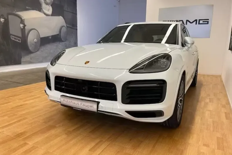 Porsche Cayenne din 2022 cu 59.650 km - oferta POR204334 - foto 2