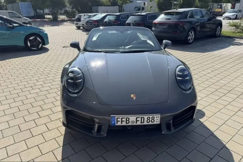 Porsche 992 din 2024 cu 7.200 km - oferta POR204339 - foto 2