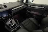 Porsche Cayenne din 2023 cu 61.220 km - oferta POR204340 - foto 8