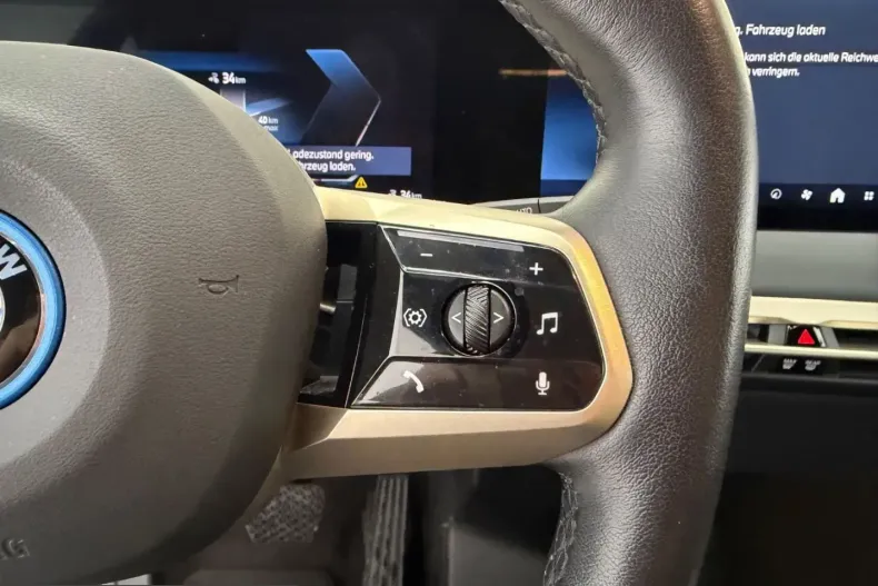 BMW iX din 2023 cu 39.000 km - oferta BMW204342 - foto 13