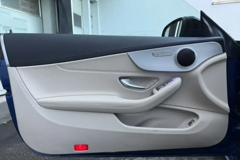 Mercedes-Benz C 220 (Clasa C) din 2023 cu 70.200 km - oferta MER204343 - foto 14