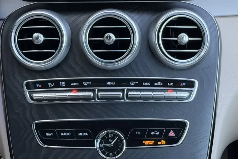 Mercedes-Benz C 220 (Clasa C) din 2023 cu 70.200 km - oferta MER204343 - foto 23