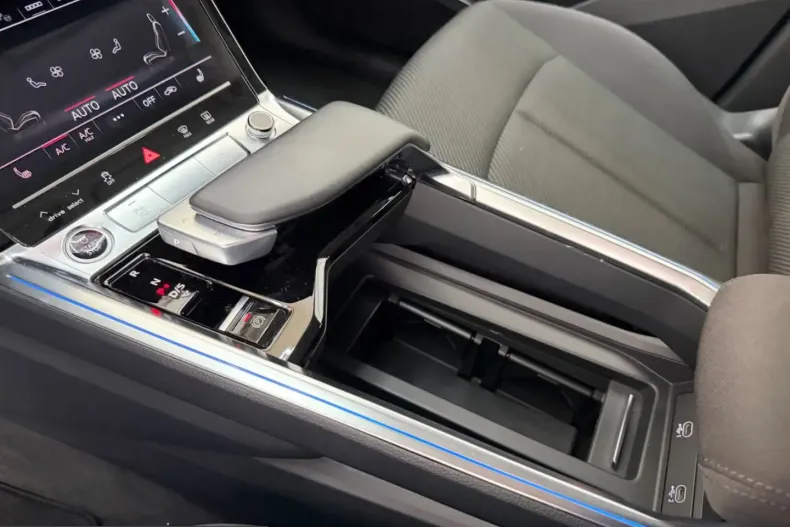 Audi e-tron din 2021 cu 59.800 km - oferta AUD204345 - foto 22