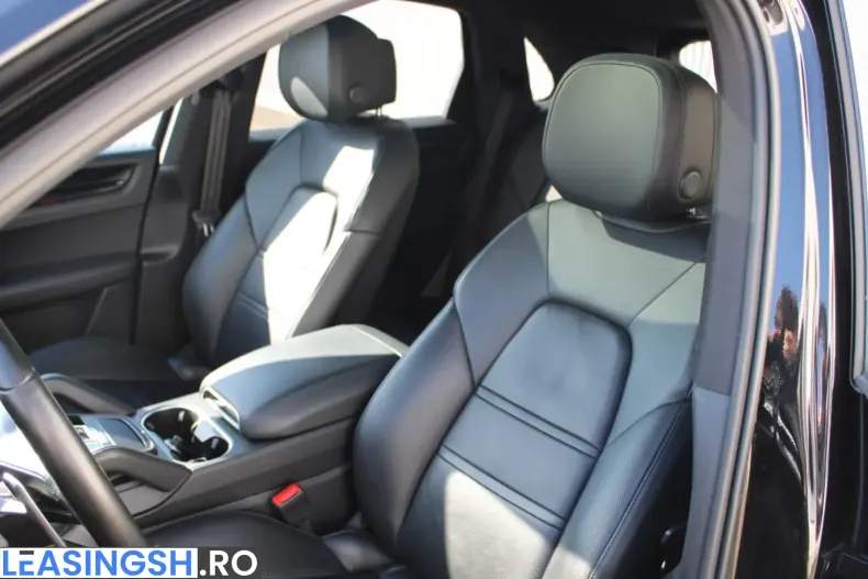 Porsche Cayenne din 2022 cu 67.899 km - oferta POR204346 - foto 10