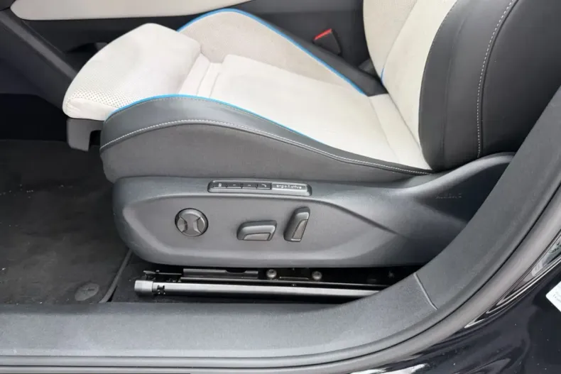 Volkswagen ID.7 din 2023 cu 31.300 km - oferta VOL204348 - foto 12