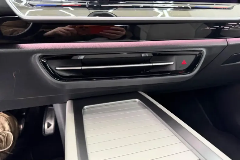 Volkswagen ID.7 din 2023 cu 31.300 km - oferta VOL204348 - foto 25