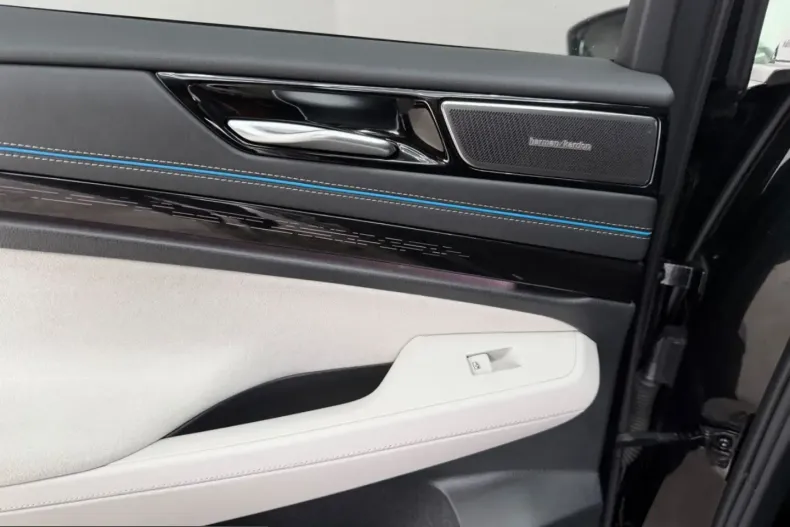 Volkswagen ID.7 din 2023 cu 31.300 km - oferta VOL204348 - foto 37