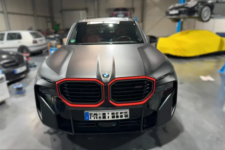 BMW XM (Seria X) din 2024 cu 15.500 km - oferta BMW204349 - foto 3