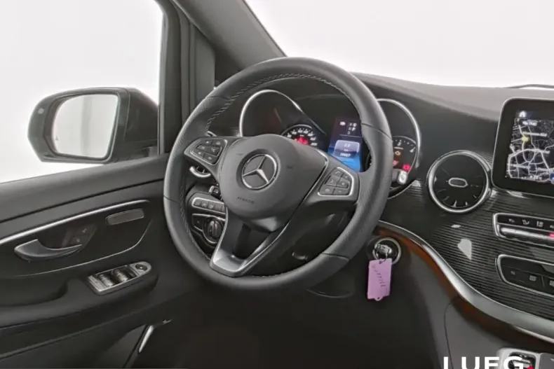 Mercedes-Benz V 300 (Clasa V) din 2024 cu 19.952 km - oferta MER204350 - foto 5