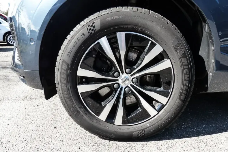 Volvo XC60 din 2023 cu 52.085 km - oferta VOL204352 - foto 3