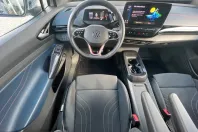 Volkswagen ID.4 din 2022 cu 8.400 km - oferta VOL204353 - foto 8