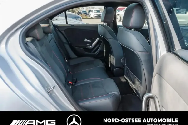 Mercedes-Benz A 200 (Clasa A) din 2025 cu 8.316 km - oferta MER204355 - foto 11