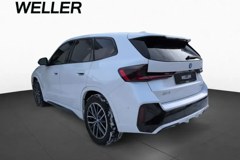 BMW iX1 (Seria X) din 2024 cu 12.870 km - oferta BMW204362 - foto 4