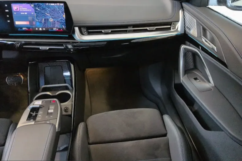 BMW iX1 (Seria X) din 2024 cu 12.870 km - oferta BMW204362 - foto 7