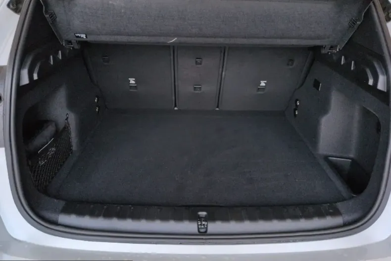 BMW iX1 (Seria X) din 2024 cu 12.870 km - oferta BMW204362 - foto 12