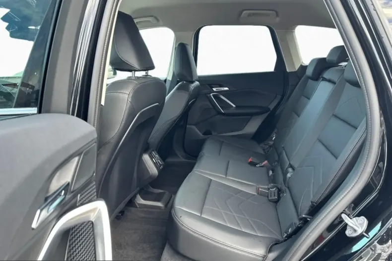 BMW iX1 (Seria X) din 2024 cu 47.900 km - oferta BMW204363 - foto 5