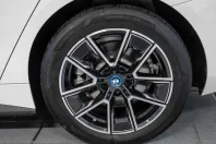 BMW i4 (Seria 4) din 2023 cu 40.616 km - oferta BMW204364 - foto 5