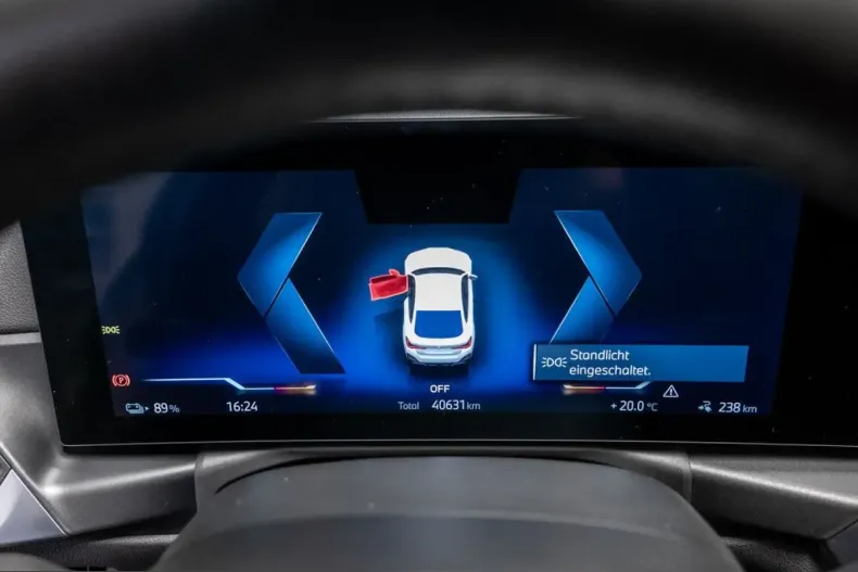 BMW i4 (Seria 4) din 2023 cu 40.616 km - oferta BMW204364 - foto 12