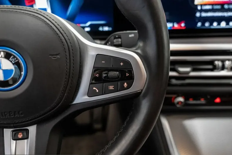 BMW i4 (Seria 4) din 2023 cu 40.616 km - oferta BMW204364 - foto 19