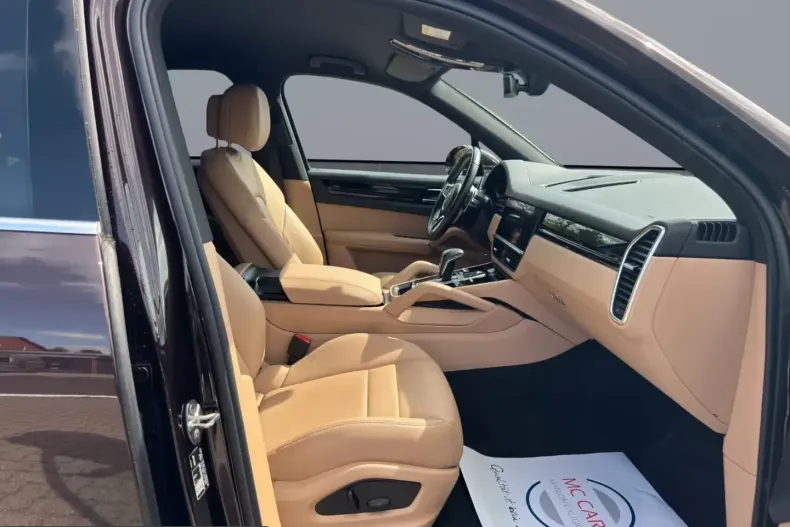 Porsche Cayenne din 2022 cu 42.900 km - oferta POR204367 - foto 11