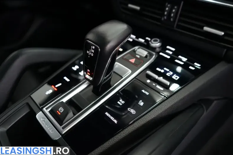 Porsche Cayenne din 2022 cu 84.950 km - oferta POR204368 - foto 16