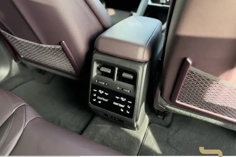 Porsche Macan din 2024 cu 14.161 km - oferta POR204369 - foto 22