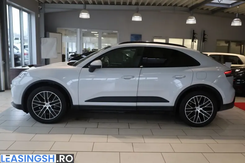 Porsche Macan din 2024 cu 12.122 km - oferta POR204370 - foto 2