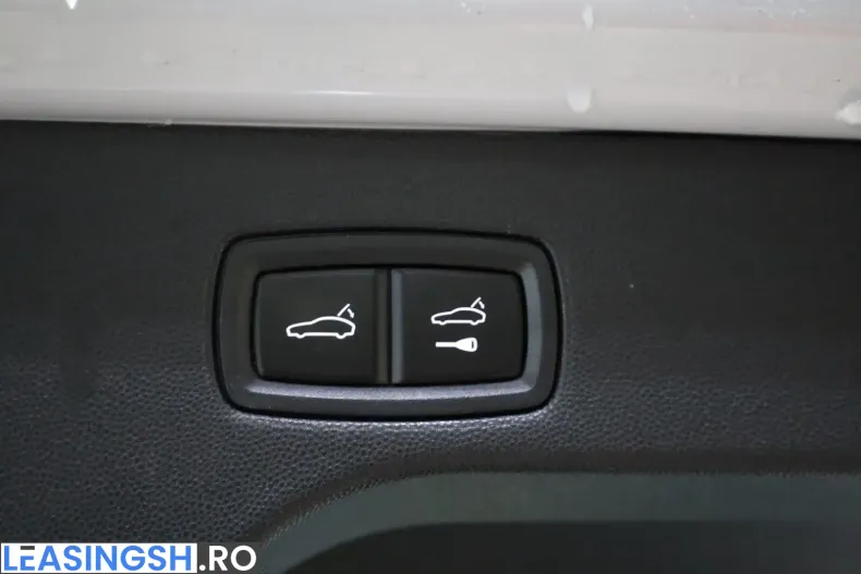 Porsche Macan din 2024 cu 12.122 km - oferta POR204370 - foto 10