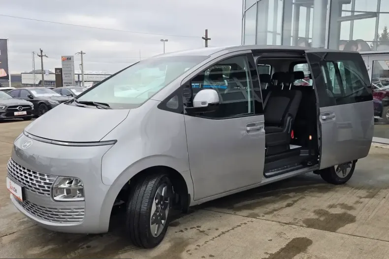 Hyundai Staria din 2026 cu 6 km - oferta HYU204371 - foto 4