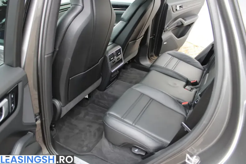 Porsche Cayenne din 2022 cu 81.700 km - oferta POR204372 - foto 10